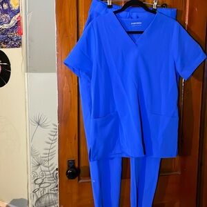 large blue mandala scrub set